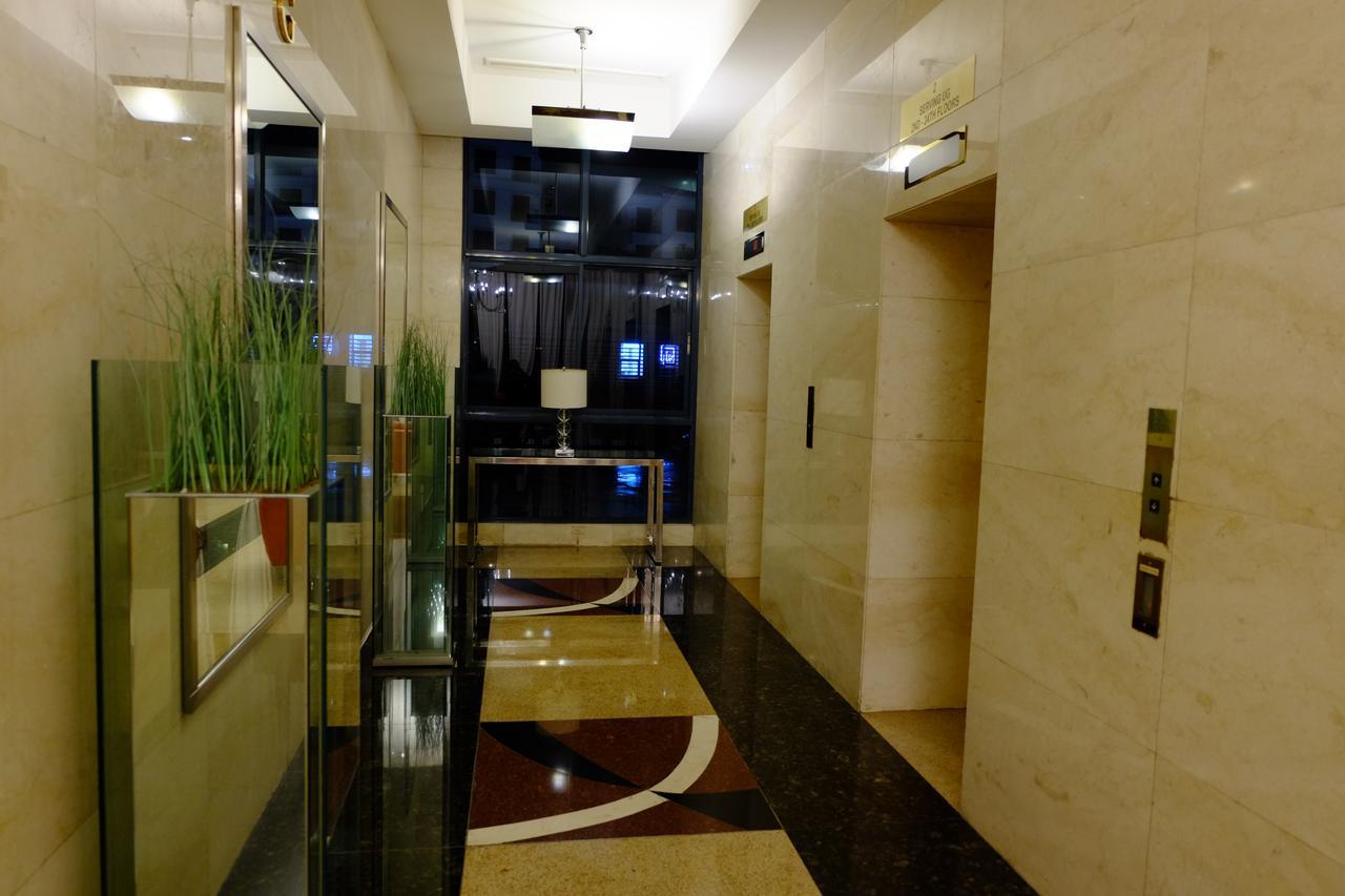 Bellagio Towers By Stays Ph Makati City Exterior photo